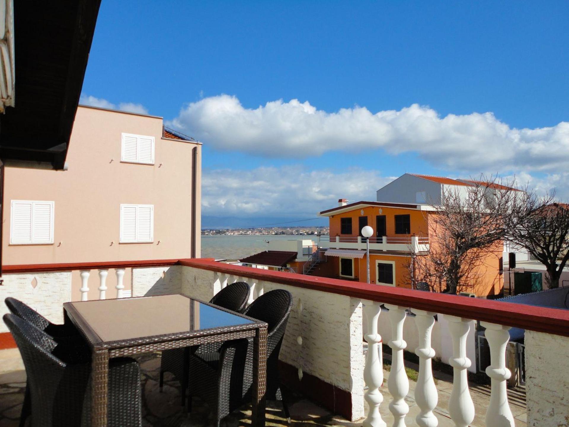 Apartments Petar - 30 M From Sandy Beach Nin Eksteriør billede